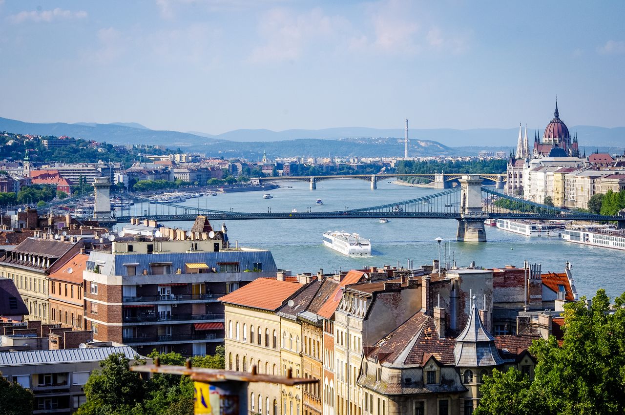 thị trường bất động sản Hungary