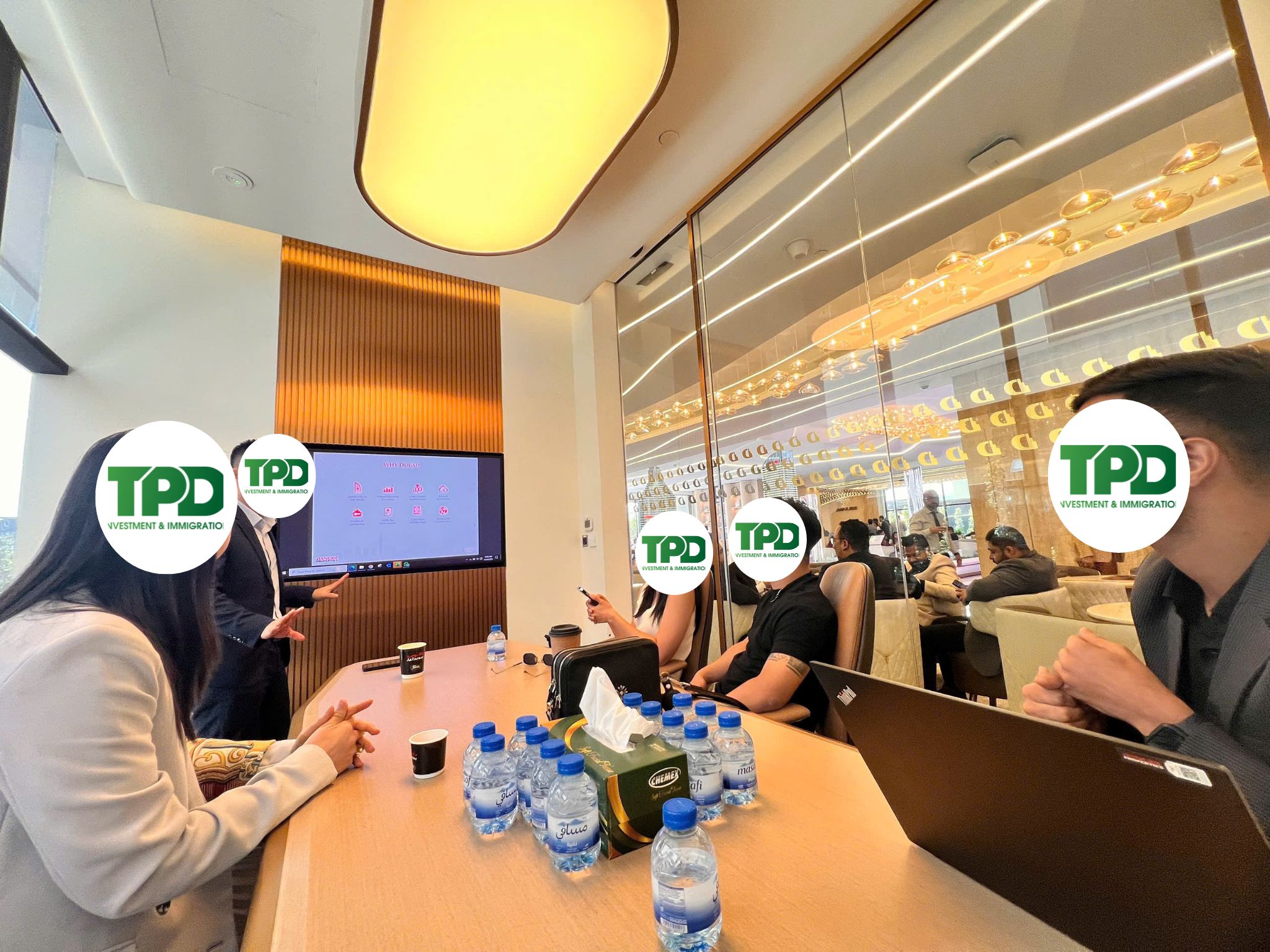  BẤT ĐỘNG SẢN TẠI HY LẠP VÀ DUBAI