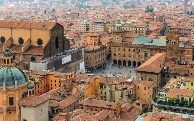 Bologna – Thành phố đại học, ẩm thực và cộng đồng quốc tế