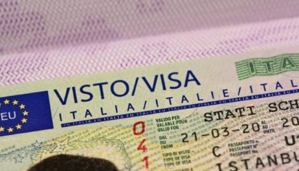 thị thực đầu tư ý