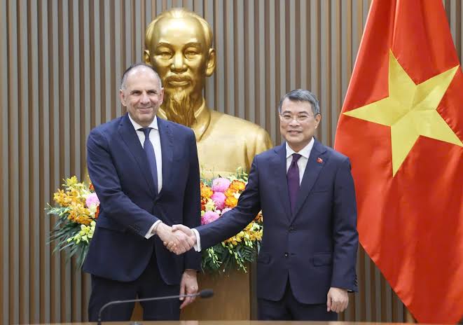 đường bay thẳng Việt Nam - Hy Lạp
