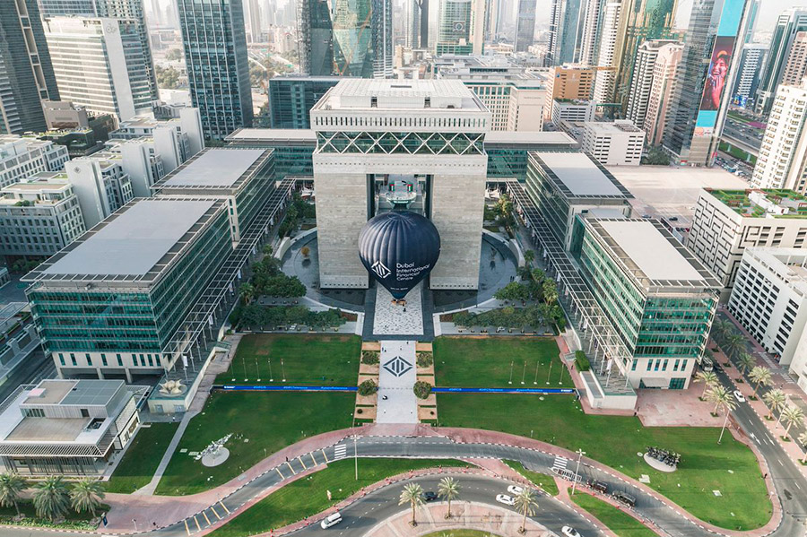 dubai và Abu Dhabi
