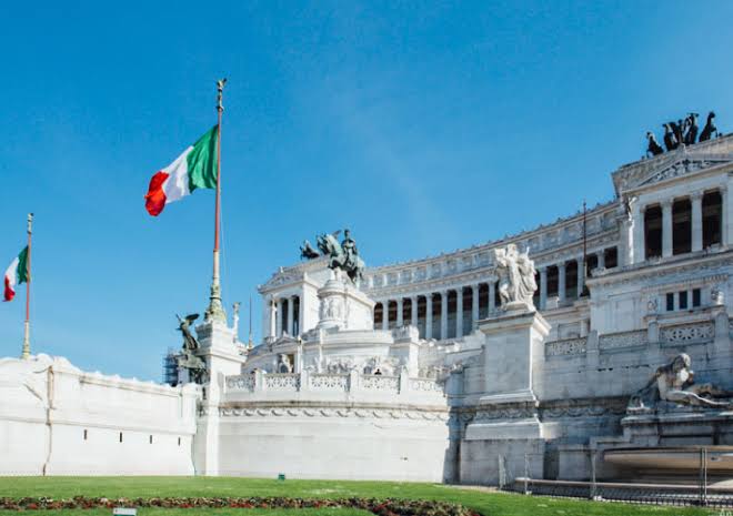 làm việc tại italy